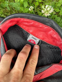 Prodám moto kombinézu SHOEI kožená - 4