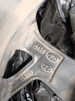ORIGINAL HYUNDAI i20, r.v. 2021, Kia dále na Bayon.... - 4