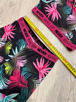 Barevný sportovní set 158/164 - 4