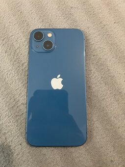 iPhone 13 128GB Modrý - 4