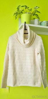 Smetanový rolák se zlatými nitkami - 4