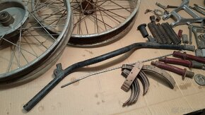 Vyměním nepoužité díly pérák, ČZ - 4