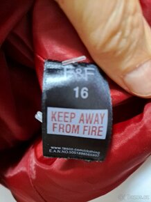 Levné. Dámský krátký kabátek F@F 16/44 - 4