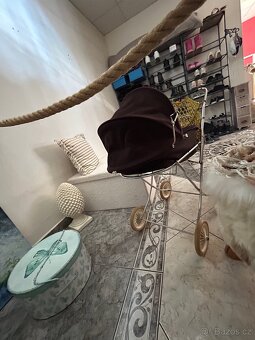 Kočárek pro panenky z roku 1983 (pro sběratele) - 4