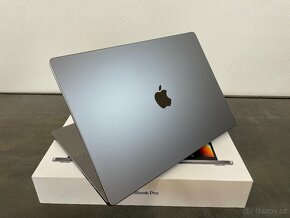 MacBook Pro 16" 2021 M1 Pro 16GB / 500GB / SG - 4