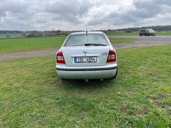Škoda octavia 1.9tdi 81kw r.v.2001 - 4