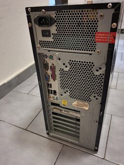 PC s Intel Core 2 Quad Q6700, 2gb gpu, 450w zdroj - 4