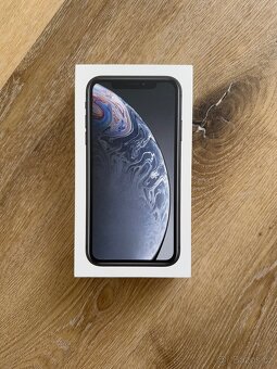 iPhone Xr - 4