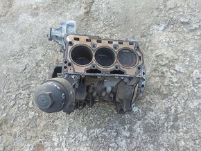 Motor hlava Škoda Fabia II 1,2 51kw - 4