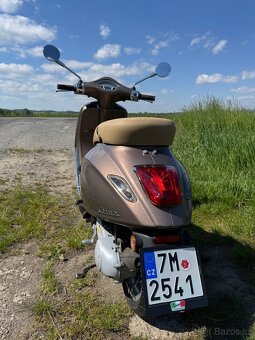 Vespa Primavera 50 2T - 4
