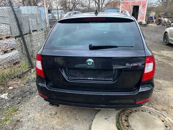 ŠKODA SUPERB II COMBI ELEGANCE 2.0Tdi 103kw-2012 - 4