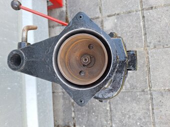 Pluh obracák Vari APH 352 - 4