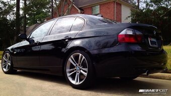 Bmw e90 330d - 4