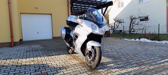 Triumph Trophy 1215 SE, perfektní stav, málo najeto - 4