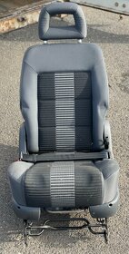 Prodám NOVÉ zadní sedačky, různé vzory na vozy VW Sharan. - 4