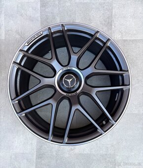 Mercedes R22 GLE53 GLE63 AMG Originál Šedivá - 4