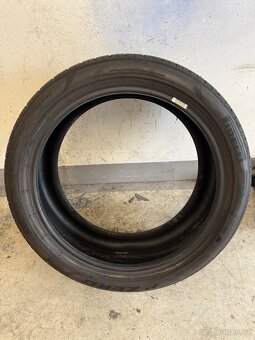 PIRELLI P-zero 245/40/19 - 4