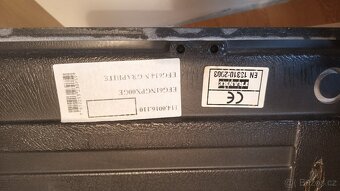 Granitový dřez Franke s baterií a sifonem - 4