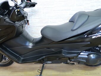 Suzuki AN400 Burgman Limited ABS 24800km, servisní kniha - 4