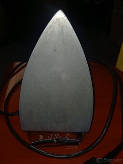 Retro žehlička - 4