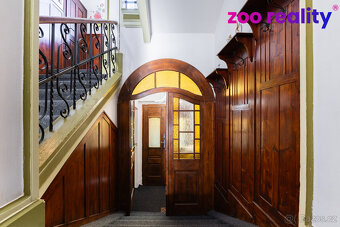 Prodej nadstandardní vily na velmi dobré adrese. - 4