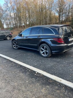 Mercedes-Benz R-320 CDI  4 matic - 4