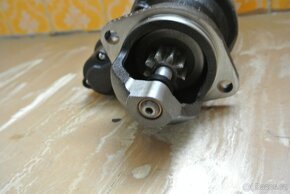 NOVÝ ZESÍLENÝ STARTER MOTORU NA TATRU T603 - 4