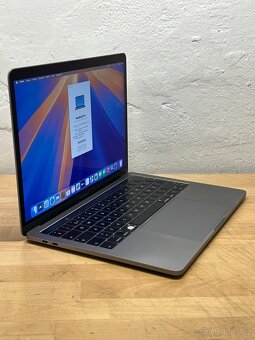 MacBook Pro 2019/16GB RAM/Intel i7/512GB SSD/Záruka - 4