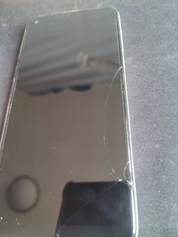 Motorola moto G8 - 4