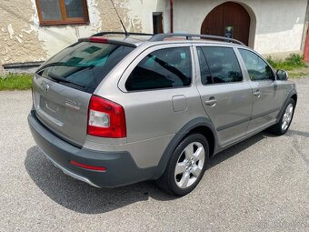 Škoda Octavia Scout 4x4 2.0TDI 103kW CR klimatronic Webasto - 4