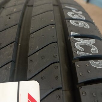 205/55/16 Pirelli - 4