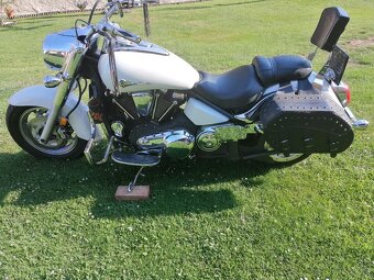 Kawasaki VN 2000 - 4