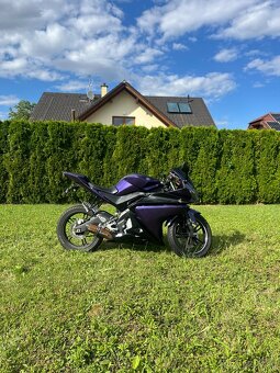 Yamaha YZF-R125 - 4