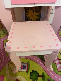 Dětský kosmetický - toaletní stoleček - 4