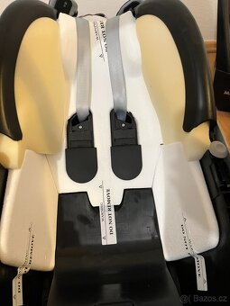 Autosedačka Maxi-Cosi Pebble Pro i-Size + základna 3wayfix - 4