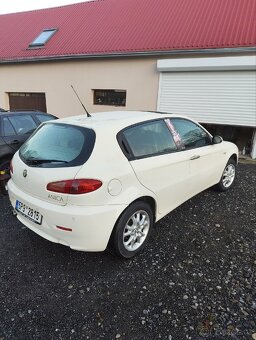 Alfa Romeo 147 1.9 JTD 88kw - 4