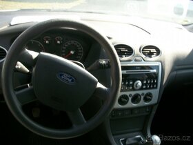 FORD FOCUS 1.6 COMBI 80 KW - 4