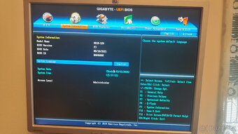 Gigabyte GA-H81M-S2V + Intel Pentium G3250 + 4GB ram - 4