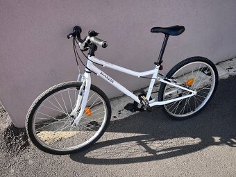 Bílé kolo velkost 24 - 4