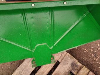 Prodám super blatníky na ZETOR25- - 4