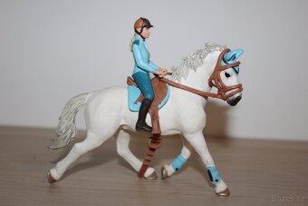 Jezdkyně na koních Schleich - 4