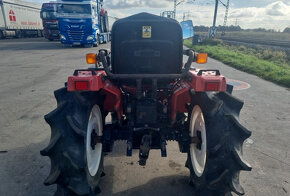 Traktor Mitsubishi MT155 - 4