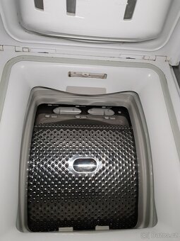 pračka s vrchním plněním zn. Whirlpool A+ třídy - 4