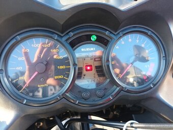 Suzuki DL 650 - 4