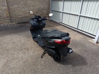 Suzuki burgman 125i executive CZ doklady v ceně - 4