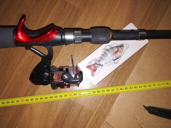 Rybářská udice dětská s navijákem a návnadou - 4