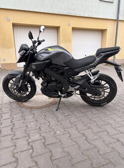 YAMAHA MT125 125ccm - 4