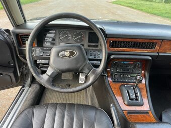 Jaguar xj40 Sovereign 1988 3.6 149kw - 4