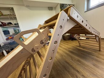 Dřevěná multifunkční prolézačka FABER se skluzavkou - 4