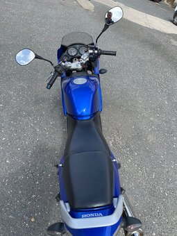 HONDA CBR125R - 4